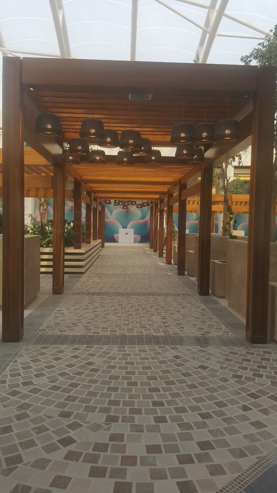 The Avenues - The Gardens Pergola 4